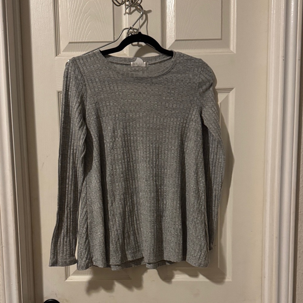 Gray Ribbed Long Sleeve Top